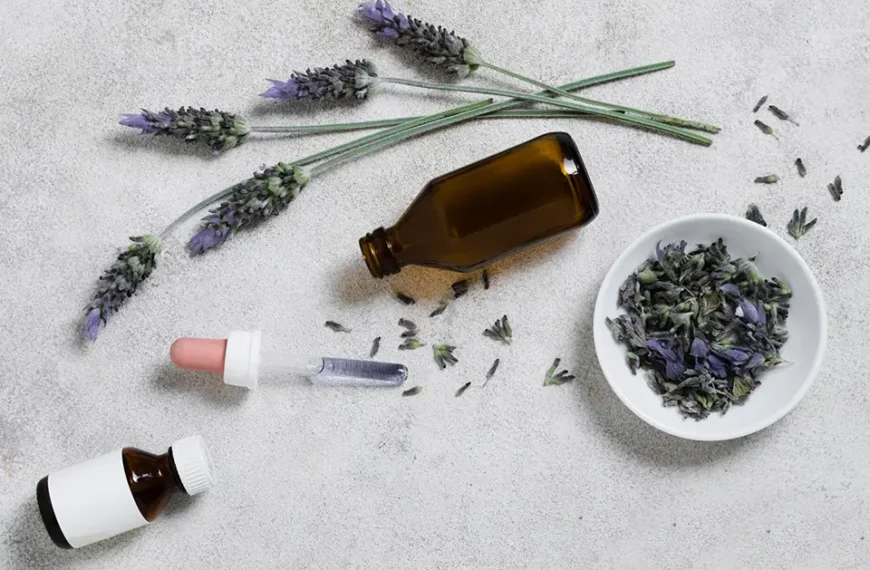 6 Essential Oils to Fight Wrinkles Naturally